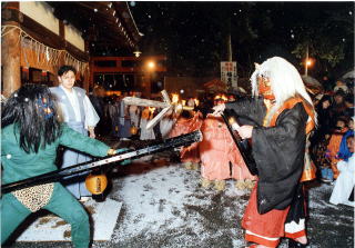 吉田神社追儺式.jpg